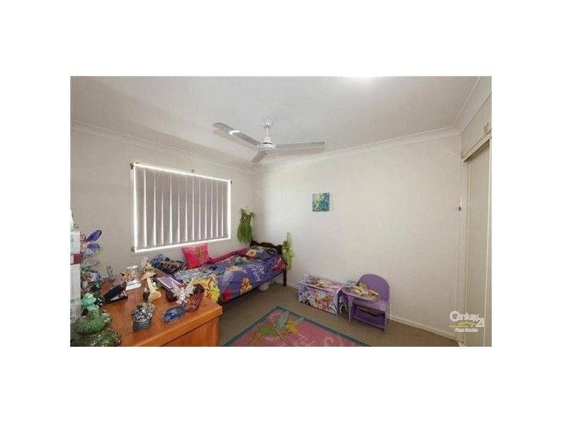 4 Avalon Street, Burnett Heads QLD 4670