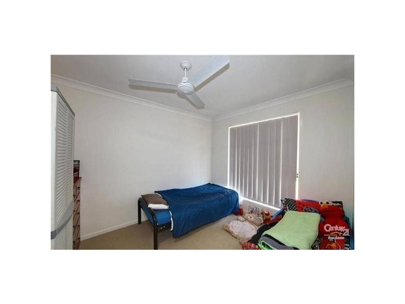 4 Avalon Street, Burnett Heads QLD 4670