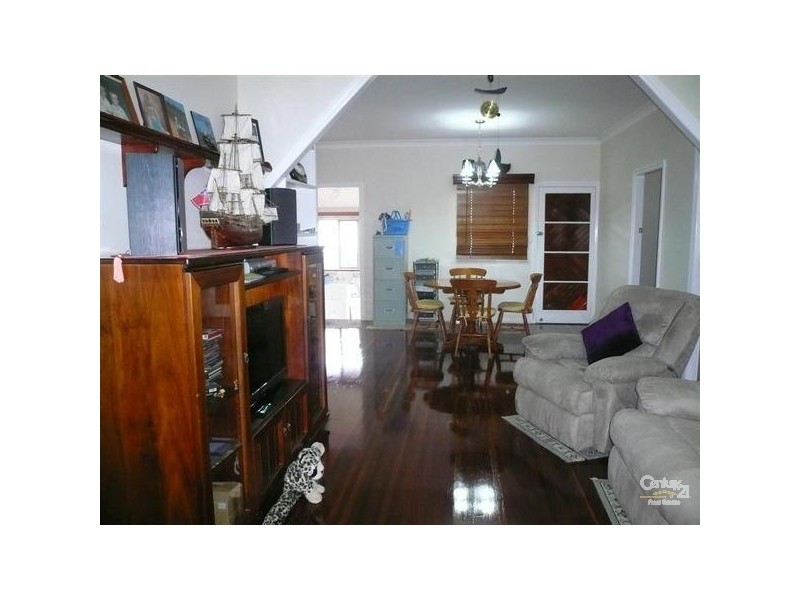 4 Spence Street, Svensson Heights QLD 4670