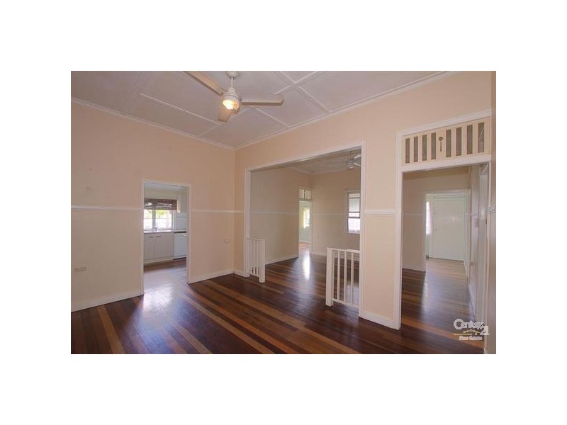 8 Eriksen Street, Svensson Heights QLD 4670