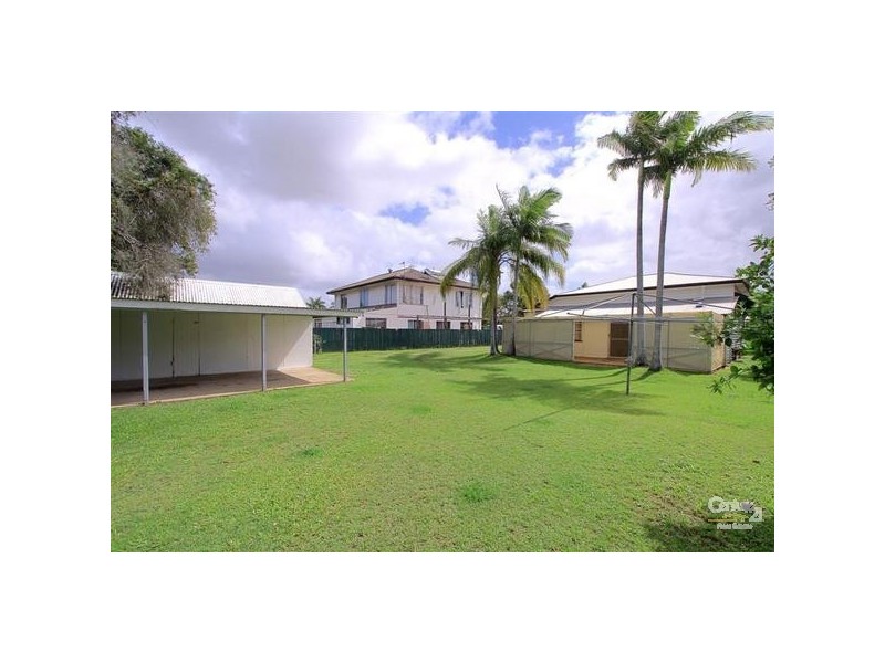 8 Eriksen Street, Svensson Heights QLD 4670