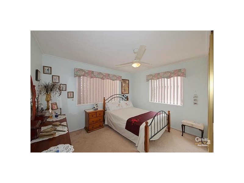 6 Wyllie Street, Thabeban QLD 4670