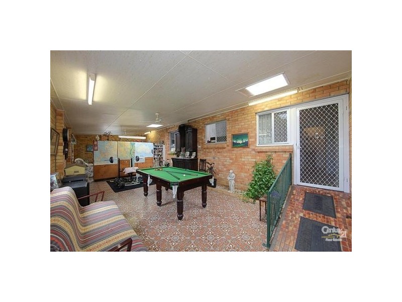 6 Wyllie Street, Thabeban QLD 4670
