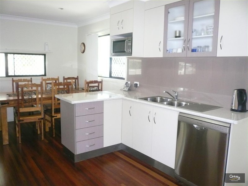 372 Bourbong Street, Millbank QLD 4670