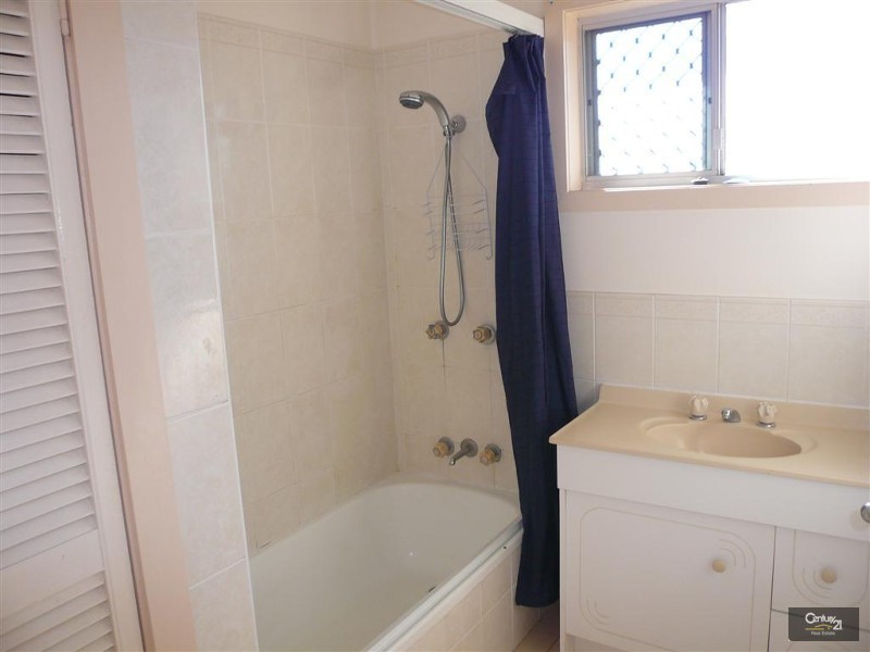 4 Miller Street, Norville QLD 4670