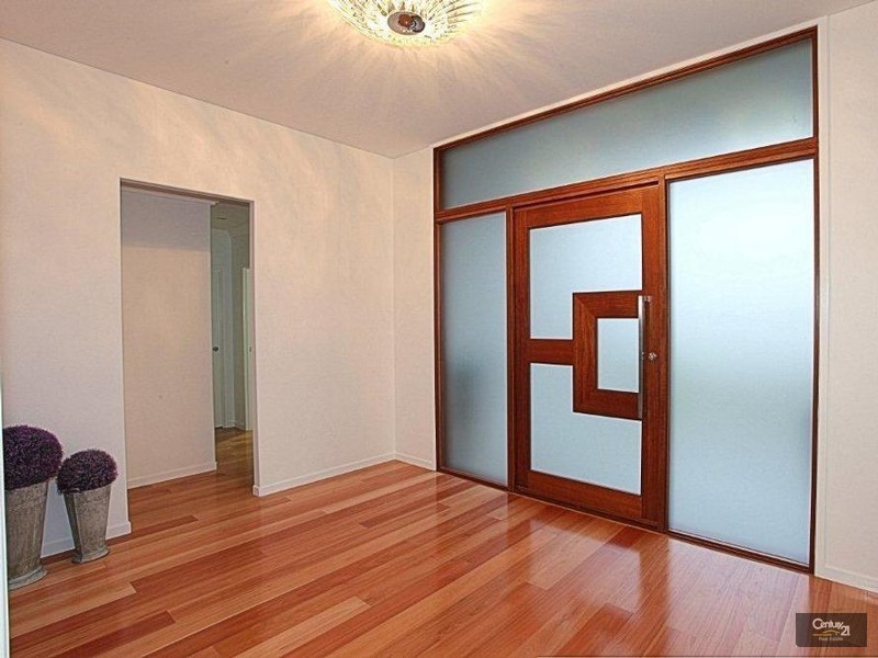 24 Longview Street, Ashfield QLD 4670