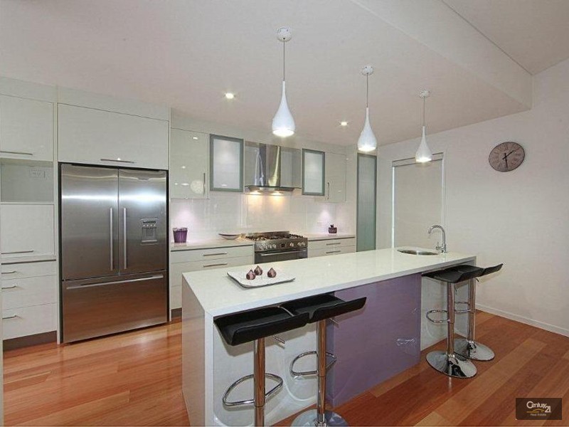 24 Longview Street, Ashfield QLD 4670