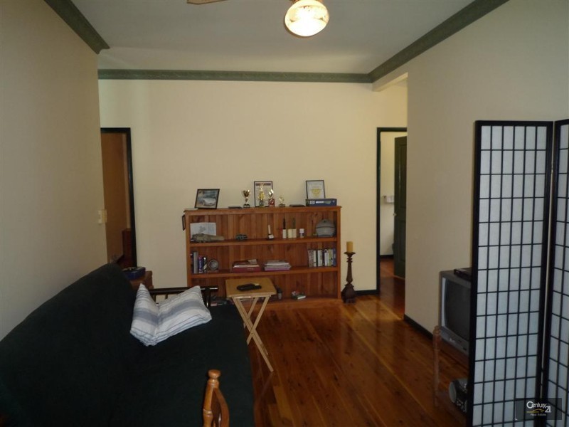 10 Park Royal Drive, Branyan QLD 4670