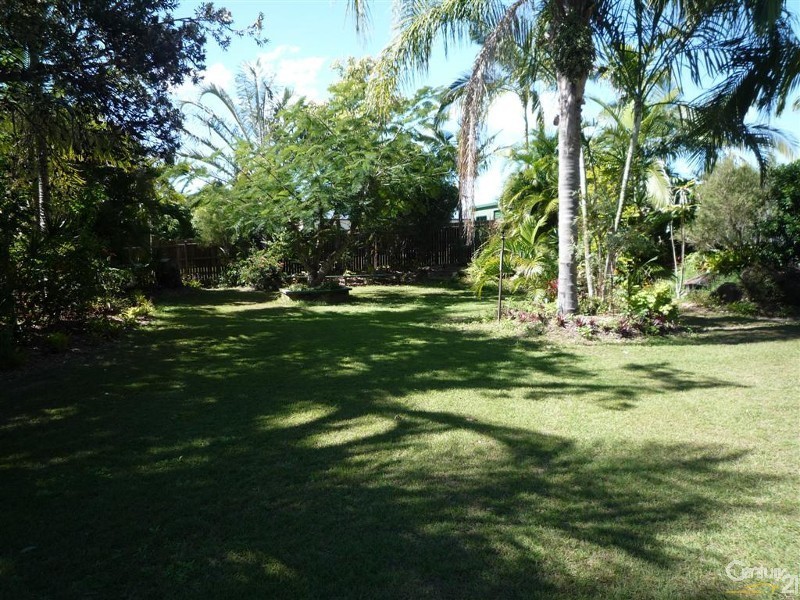 12 Mariners Way, Bundaberg North QLD 4670