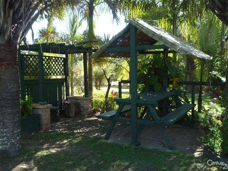 12 Mariners Way, Bundaberg North QLD 4670