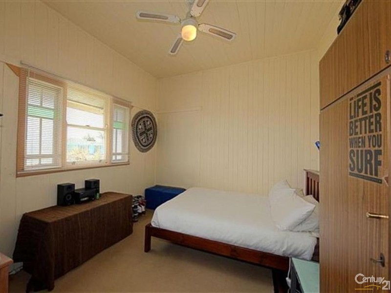 47 Gibsons Road, Burnett Heads QLD 4670