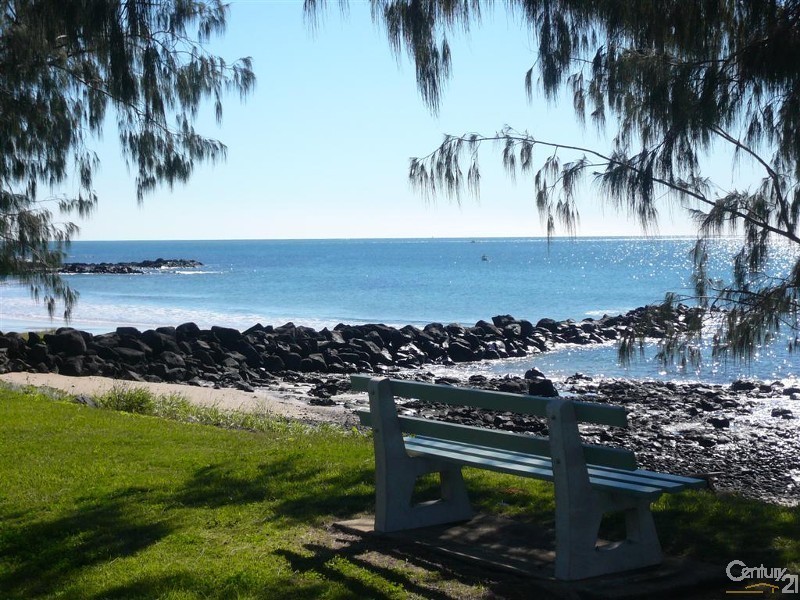 47 Gibsons Road, Burnett Heads QLD 4670