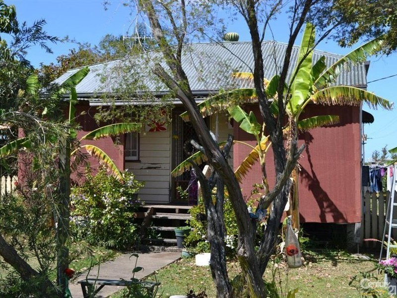106 Fairymead Road, Bundaberg North QLD 4670