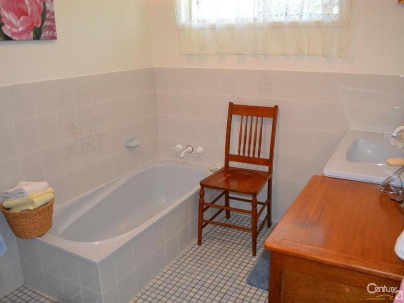 5 Brewer Street, Bundaberg North QLD 4670