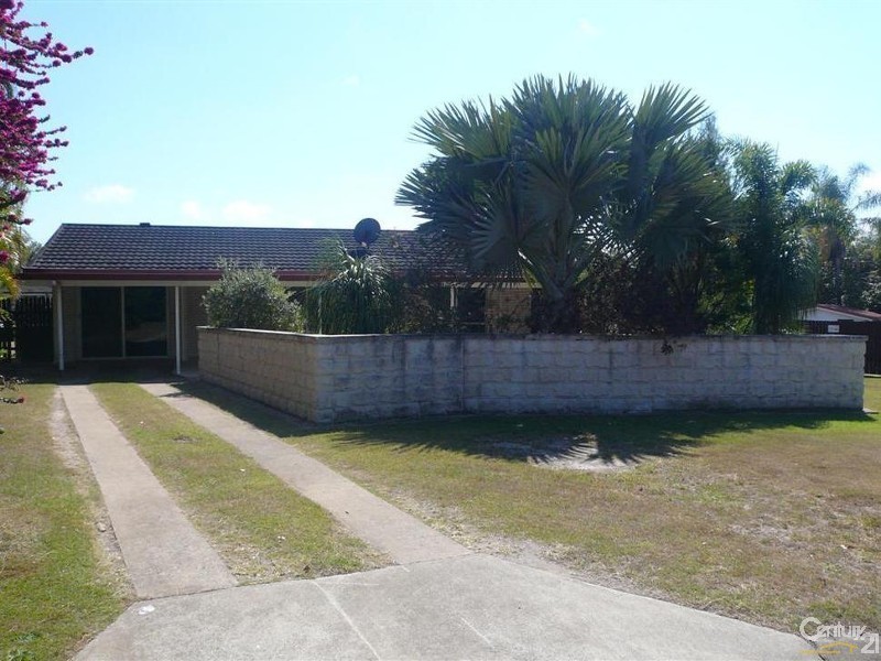 15 The Broadway, Avoca QLD 4670