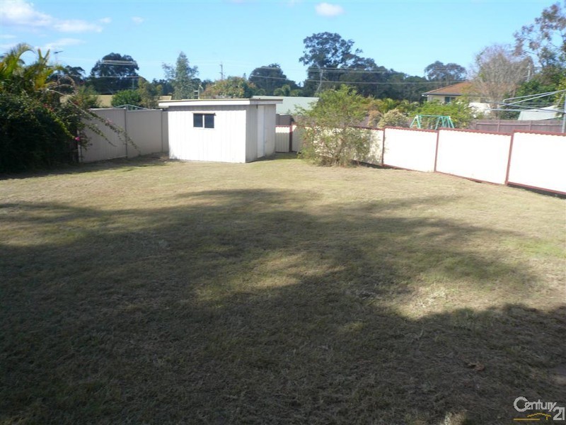 15 The Broadway, Avoca QLD 4670