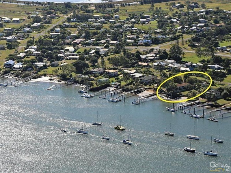 48 Corser Street, Burnett Heads QLD 4670
