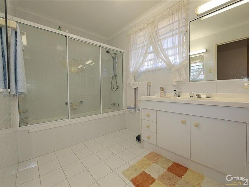 48 Corser Street, Burnett Heads QLD 4670