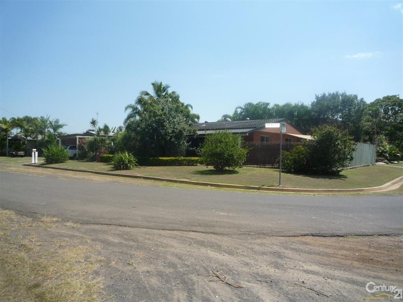 2 One Mile Road, Bundaberg North QLD 4670