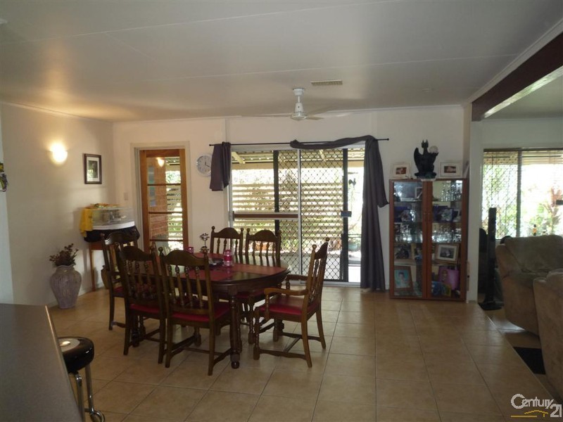 2 One Mile Road, Bundaberg North QLD 4670