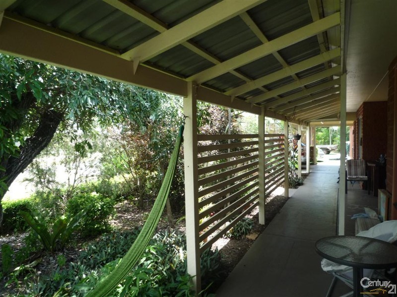 2 One Mile Road, Bundaberg North QLD 4670