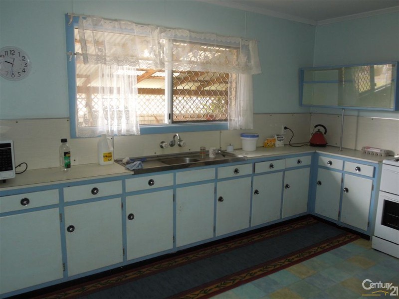 44 Fairymead Road, Bundaberg North QLD 4670