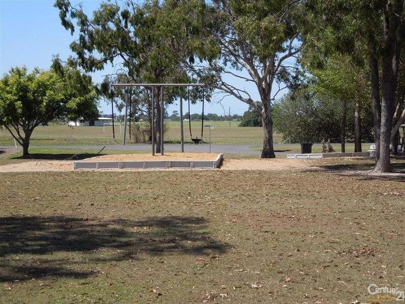 44 Fairymead Road, Bundaberg North QLD 4670