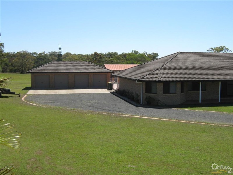 7 Gum Tree Court, Coonarr QLD 4670