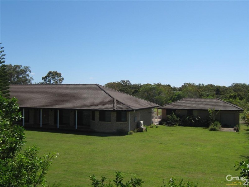 7 Gum Tree Court, Coonarr QLD 4670