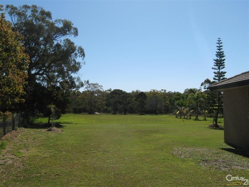 7 Gum Tree Court, Coonarr QLD 4670