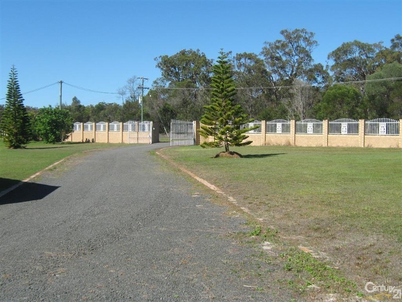 7 Gum Tree Court, Coonarr QLD 4670