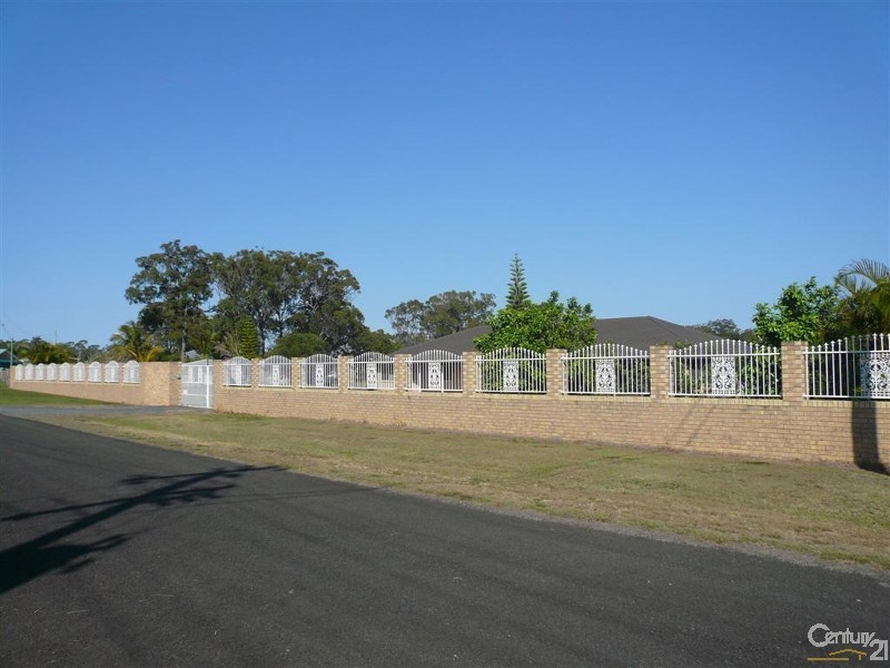 7 Gum Tree Court, Coonarr QLD 4670
