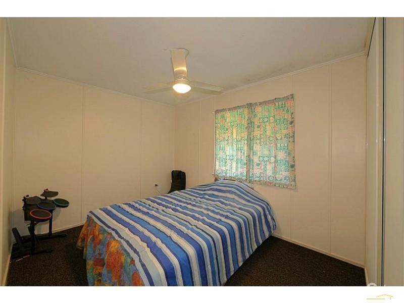 26 Dix Street, Kepnock QLD 4670