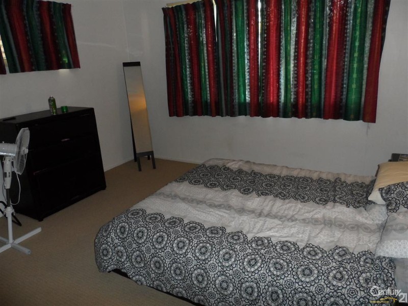 148 Elliott Heads Road, Avenell Heights QLD 4670