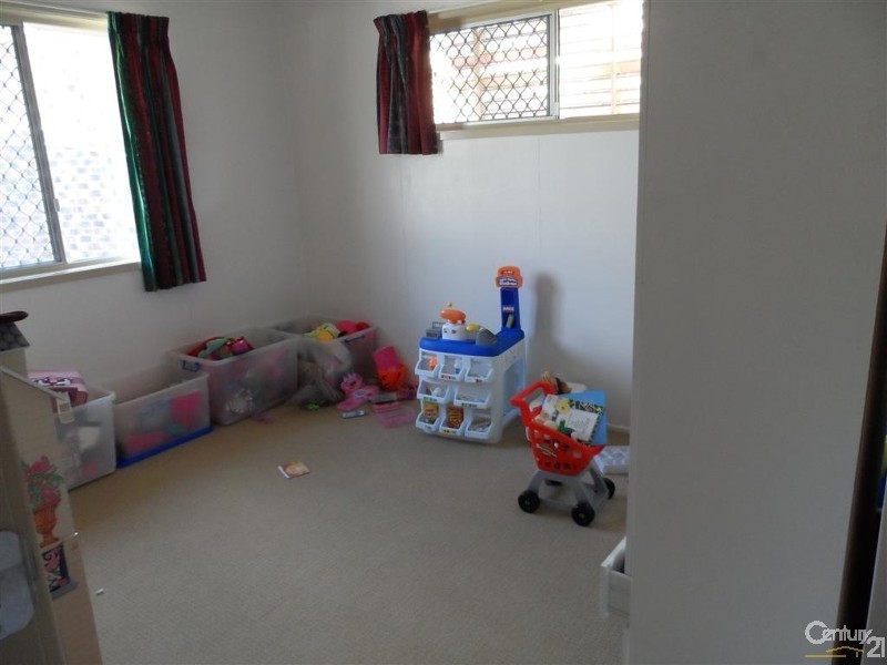 148 Elliott Heads Road, Avenell Heights QLD 4670