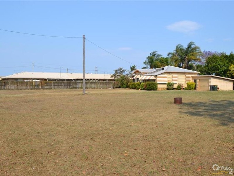214 Elliott Heads Road, Avenell Heights QLD 4670