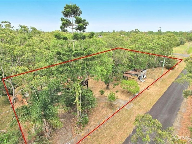 21 Samuels Road, Branyan QLD 4670