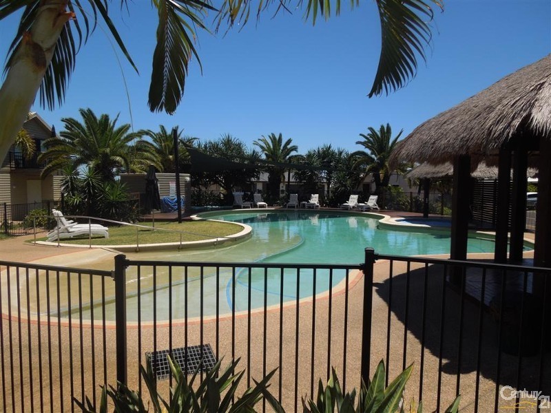 Villa 63/39 Wearing Road, Bargara QLD 4670