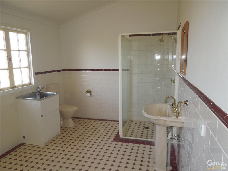 264 Back Springfield Road, Woongarra QLD 4670