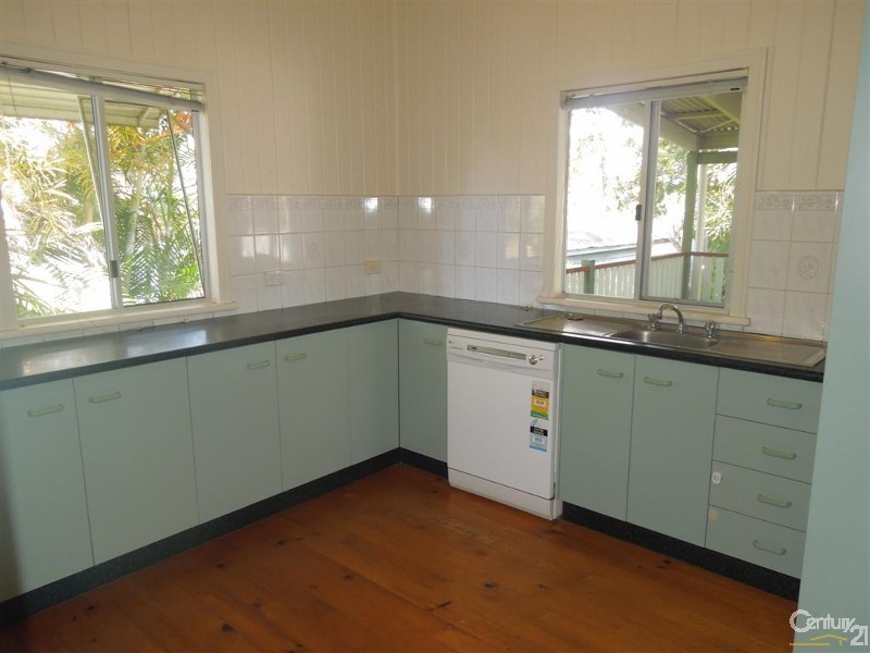 35 Skyring Street, Bundaberg East QLD 4670