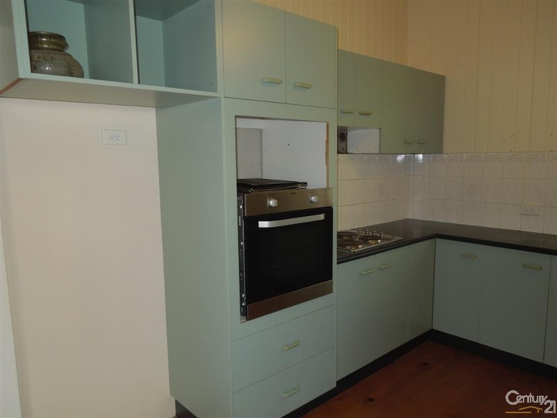 35 Skyring Street, Bundaberg East QLD 4670