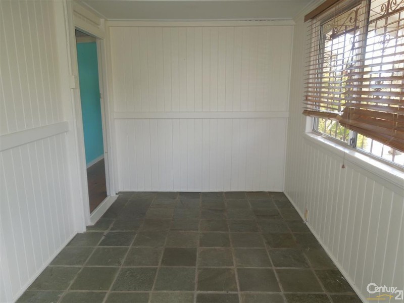 35 Skyring Street, Bundaberg East QLD 4670