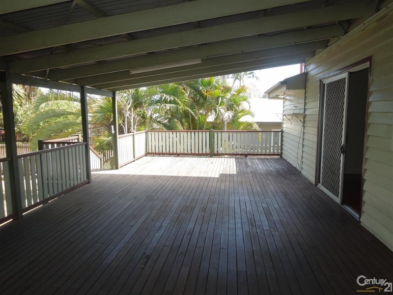 35 Skyring Street, Bundaberg East QLD 4670