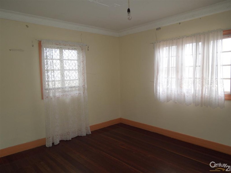 29 Hurst Street, Walkervale QLD 4670