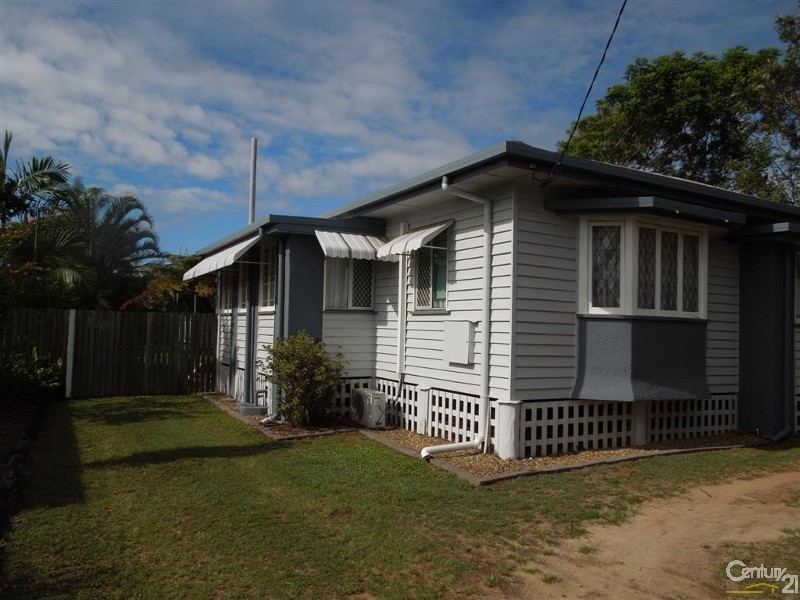 15 Svensson Street, Svensson Heights QLD 4670