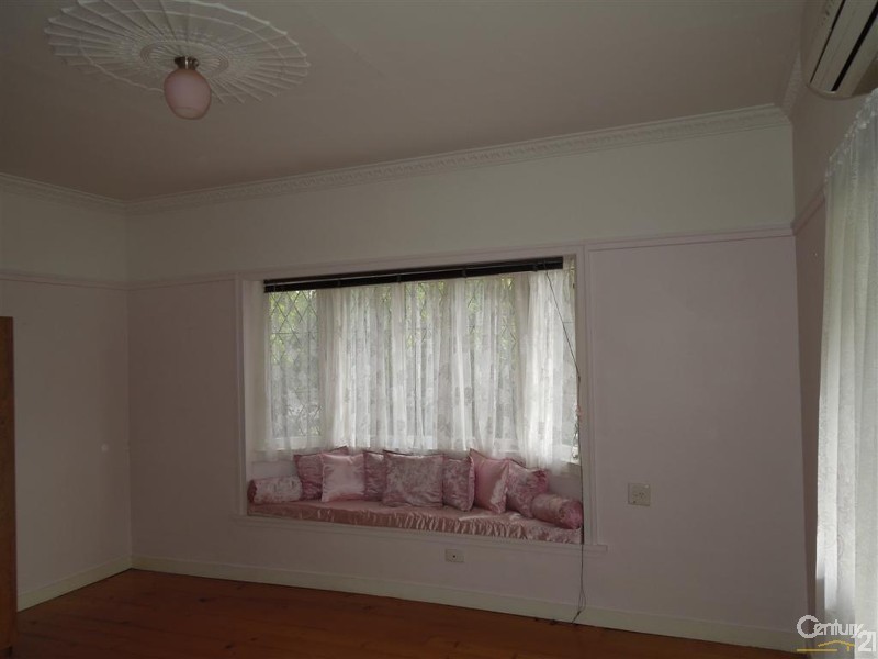 15 Svensson Street, Svensson Heights QLD 4670