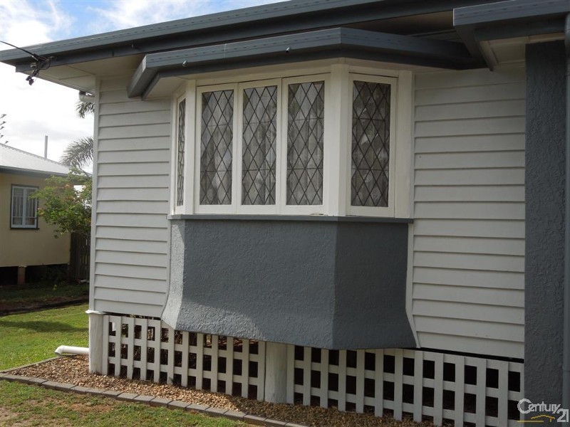 15 Svensson Street, Svensson Heights QLD 4670