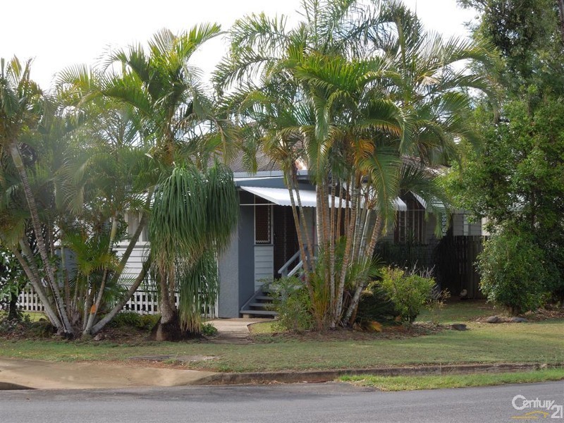 15 Svensson Street, Svensson Heights QLD 4670