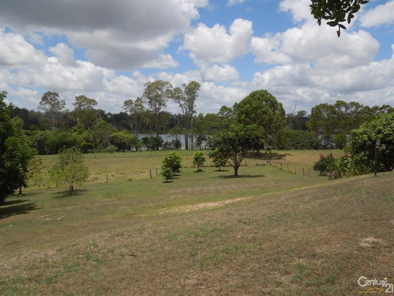 18 Rustic Road, Sharon QLD 4670