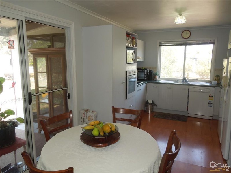 4 Park Royal Drive, Branyan QLD 4670
